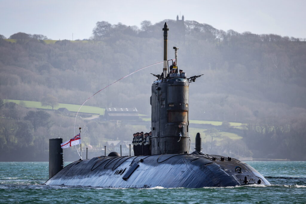 ISTEC GPMG gunmounts fitted to HMS Trenchant, a Trafalgar-class nuclear-powered submarine.